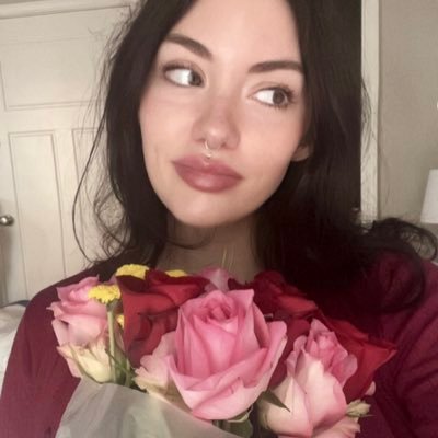 nerdylilpeach avatar